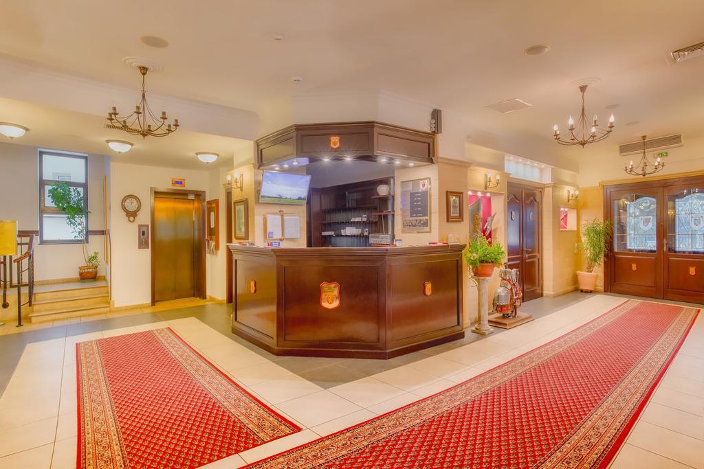 Hotel Drachenhaus Poiana Brașov Exterior foto
